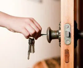 Golden Locksmith Services Commercial Point, OH 614-385-0809 Golden Locksmith Services Commercial Point, OH 614-385-0809 - 4-Locksmith-Service