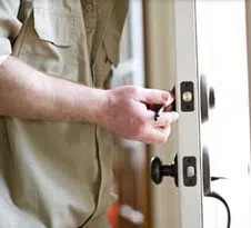 Golden Locksmith Services Commercial Point, OH 614-385-0809 Golden Locksmith Services Commercial Point, OH 614-385-0809 - 6-Lock-Change